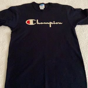 Unisex navy blue champion shirt